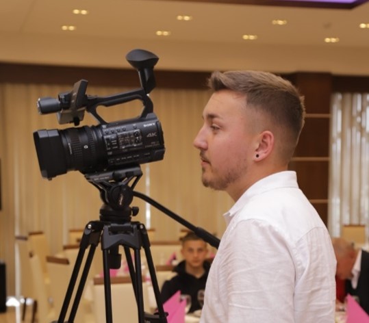 Patrik Biblekaj B.I.