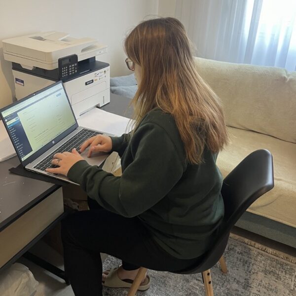 Edita Smakiqi Sahatciu I.B.